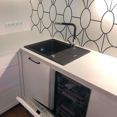 Nad Zalewem 9 Apartment Dziwnowek
